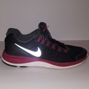 Nike Lunarglide 4